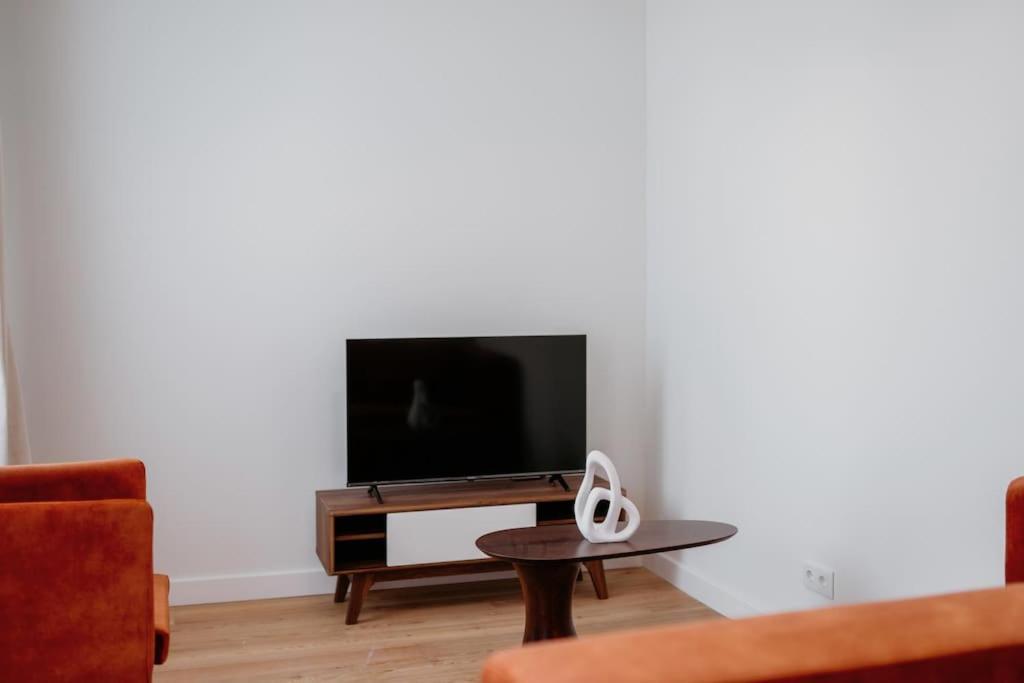 Lisbon Orange House - Beautiful Two-Bedroom Apartment 1D Экстерьер фото