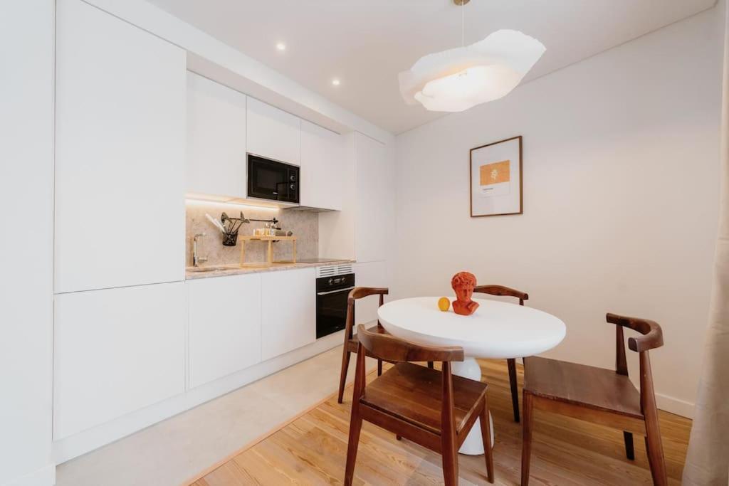 Lisbon Orange House - Beautiful Two-Bedroom Apartment 1D Экстерьер фото